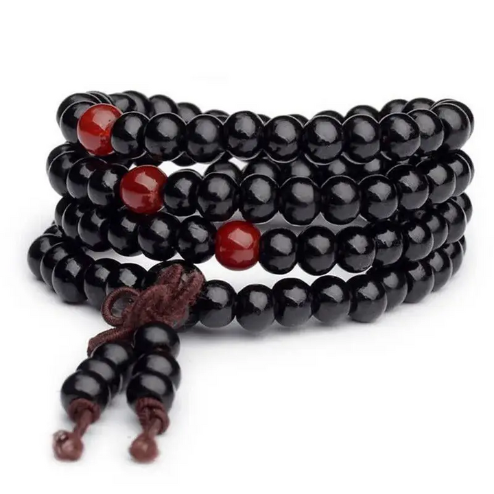 Bracelet Bouddhiste en Bois de Santal à 4 Couches pour Hommes 6 mm avec Nœud et Pendentif - Bracelet-en-bois.com