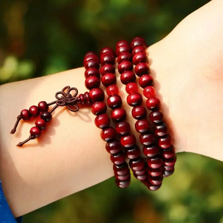 Bracelet-Collier Multicouche en Bois Rouge  avec Petites Feuilles - Bracelet-en-bois.com