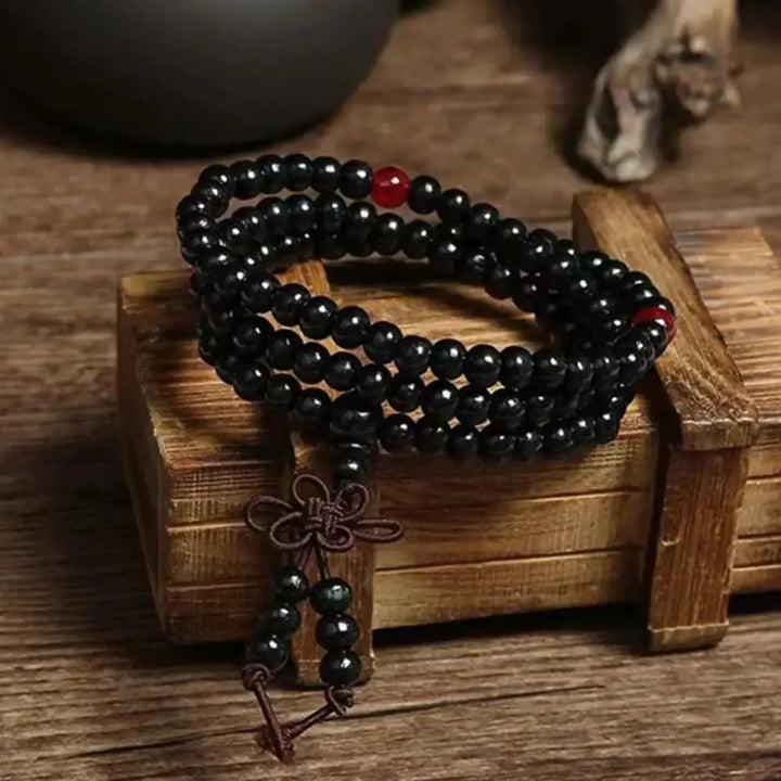 Bracelet-Collier Multicouche en Bois Rouge  avec Petites Feuilles - Bracelet-en-bois.com