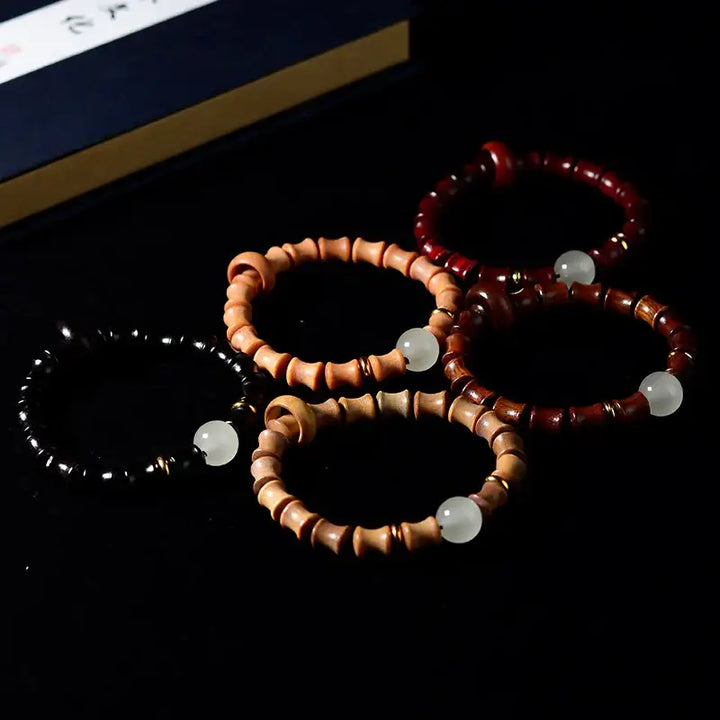 Bracelet Exotique Fait Main en Bois pour Femmes - Bracelet-en-bois.com